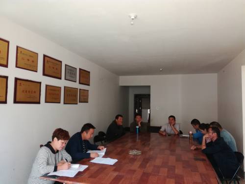 銅煤公司第四項(xiàng)目部對關(guān)鍵崗位開展節(jié)前提醒談話