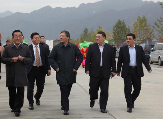 建設(shè)集團(tuán)承建的草堂健康養(yǎng)老示范園項(xiàng)目舉行開(kāi)工儀式