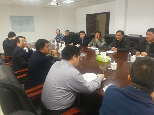 現(xiàn)場協(xié)調保重點工程項目