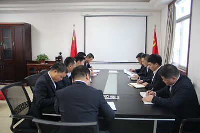 漢中分公司認(rèn)真?zhèn)鬟_(dá)陜煤集團2018年工作會精神