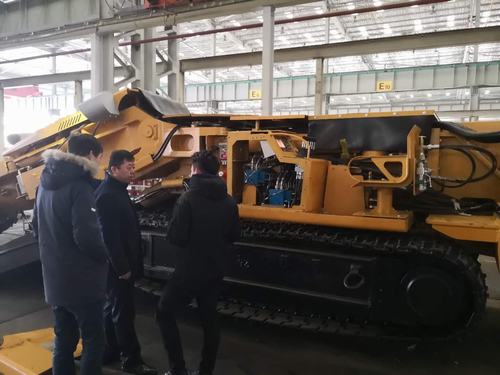 設(shè)備租賃中心嚴把掘進機大修驗收關(guān)