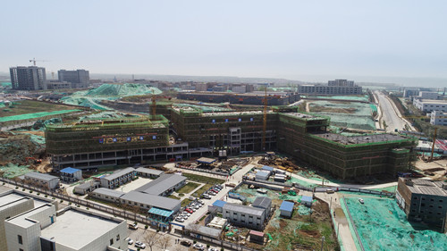 “五一”大干忙  慰問(wèn)鼓干勁