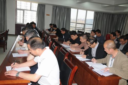 掘進(jìn)公司閉卷測(cè)考安全標(biāo)準(zhǔn)化構(gòu)筑安全防線(xiàn)