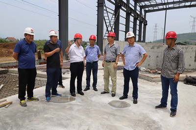 龍鋼集團(tuán)董事長唐鑫一行到陜煤建設(shè)漢中公司視察項(xiàng)目