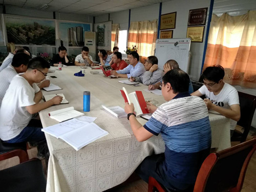 陜煤建設(shè)天工公司深入開展學(xué)習《梁家河》活動