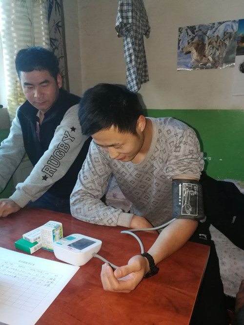 陜煤建設(shè)機(jī)電安裝公司酒鋼項(xiàng)目部多舉措應(yīng)對“高原反應(yīng)”