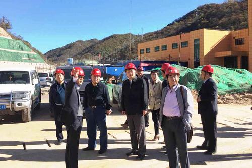 寧興剛、王寧一行深入冶坪項(xiàng)目調(diào)研指導(dǎo)工作