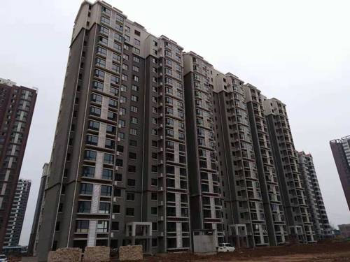 陜煤建設銅煤公司承建的銅煤2#小區(qū)菊花園3#樓順利通過竣工驗收