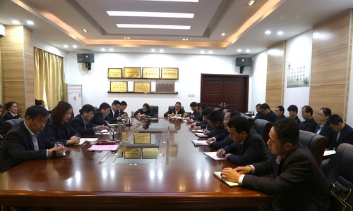 陜煤建設(shè)銅川公司學(xué)習(xí)宣傳貫徹習(xí)近平總書記重要講話暨中國(guó)工會(huì)十七大精神