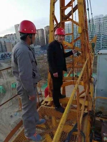 陜煤建設(shè)銅煤公司開(kāi)展“保百日安全”特種設(shè)備專(zhuān)項(xiàng)檢查