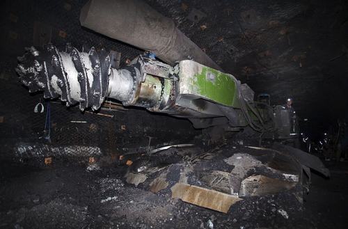 陜煤建設(shè)掘進(jìn)公司：打造“掘進(jìn)鐵軍”紅柳林項(xiàng)目部進(jìn)尺再創(chuàng)佳績(jī)