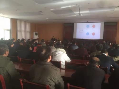 陜煤建設(shè)礦建二公司冶坪項(xiàng)目近百名職工參加安全培訓(xùn)