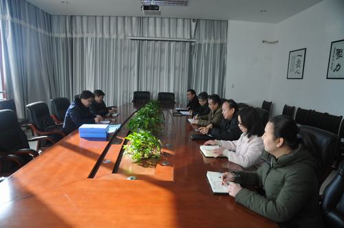 陜煤建設(shè)掘進(jìn)公司：建設(shè)集團(tuán)第三督導(dǎo)組深入掘進(jìn)公司對(duì) “講政治、敢擔(dān)當(dāng)、改作風(fēng)”專(zhuān)題教育進(jìn)行督導(dǎo)