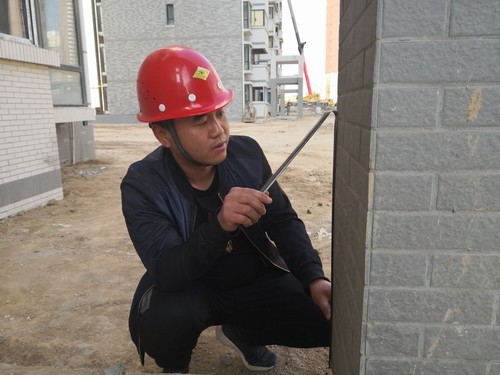 工地上的“模范夫妻”