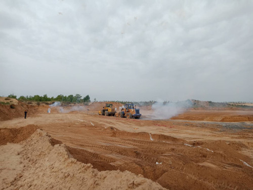 陜煤建設(shè)天工公司土建十七部小保當(dāng)?shù)V井管理及技術(shù)人員公寓樓工程破土動工