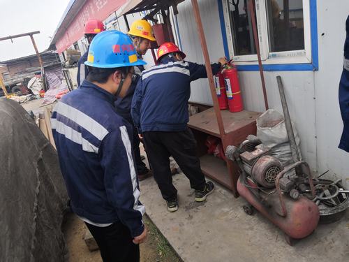 陜煤建設(shè)洗選煤運(yùn)營公司安裝第三項(xiàng)目部：讓隱患無處藏身