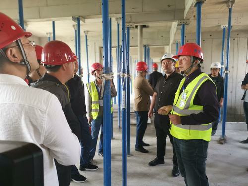 陜煤建設(shè)銅煤公司參加銅川市建筑施工企業(yè)現(xiàn)場觀摩學(xué)習(xí)會(huì)