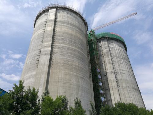 陜煤建設(shè)韓城分公司土建十二項(xiàng)目部滑模施工首戰(zhàn)告捷為黨的生日獻(xiàn)禮