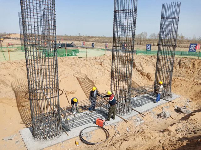 靖神鐵路項(xiàng)目部“晴天快干、小雨巧干、大雨充電”助力施工建設(shè)