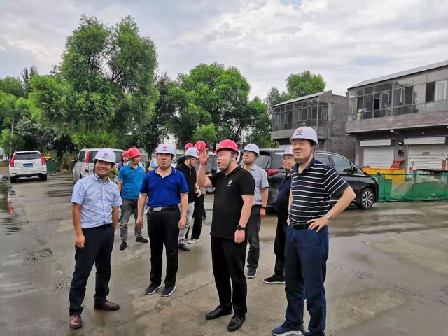 宋培章一行深入陜煤建設(shè)路橋分公司靖神鐵路項目指導(dǎo)工作