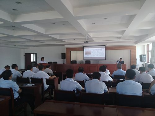 陜煤建設(shè)掘進(jìn)公司：公開匯報(bào) 群眾測(cè)評(píng) 扭風(fēng)氣正衣冠