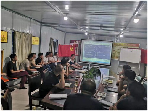 陜煤建設(shè)掘進(jìn)公司：曹家灘項目部提前38天完成順槽施工