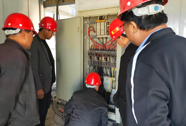 榆林地區(qū)曹家灘項(xiàng)目部打響陜煤建設(shè)礦建三公司“冬季三防”第一戰(zhàn)