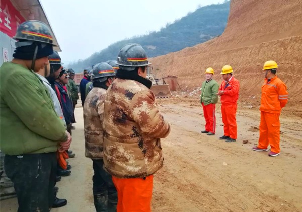 陜煤建設(shè)礦建三公司崔木項目部:精準(zhǔn)發(fā)力 打好冬季安全生產(chǎn)攻堅戰(zhàn)