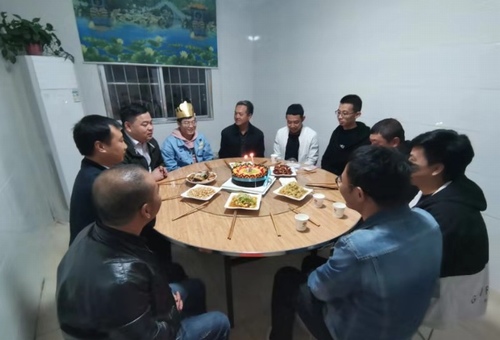 陜煤建設(shè)路橋分公司“三心”服務踐行初心暖人心