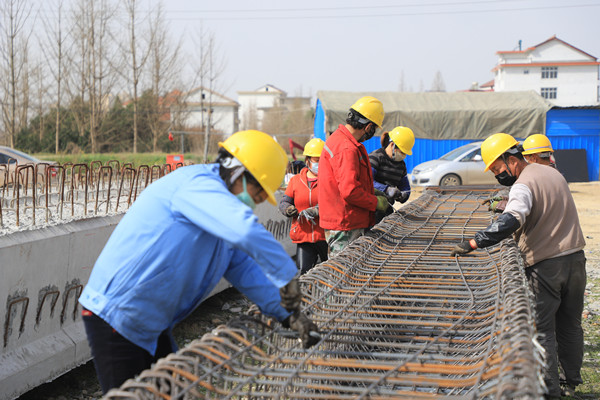 陜煤建設(shè)漢中分公司開(kāi)足馬力 實(shí)現(xiàn)復(fù)工復(fù)產(chǎn)滿負(fù)荷推進(jìn)