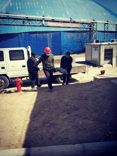 陜煤建設(shè)銅煤公司基層黨員發(fā)揮模范作用助力銅煤1#2#小區(qū)交工順利推進