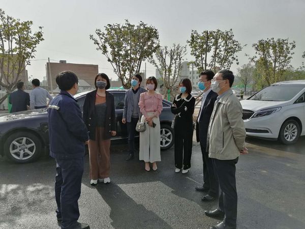 省國資委鄭玲、陜煤集團(tuán)副總經(jīng)理尚建選、陜煤研究院副院長王蘇健一行蒞臨陜煤研究院項目檢查指導(dǎo)工作