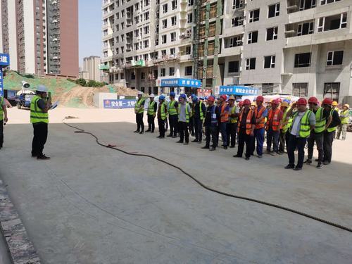 陜煤建設(shè)銅煤公司第十五項目部舉辦“迎五一、抓安全、保質(zhì)量、趕進度”趣味活動