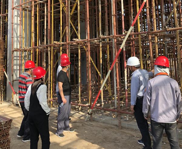 陜煤建設(shè)渭南分公司內(nèi)部項(xiàng)目部對標(biāo)找差距 學(xué)習(xí)促提升