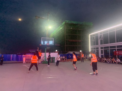 陜煤建設(shè)銅煤公司第十六項(xiàng)目部舉辦“團(tuán)結(jié)進(jìn)取賽風(fēng)采，青春飛揚(yáng)再出發(fā)”友誼籃球賽