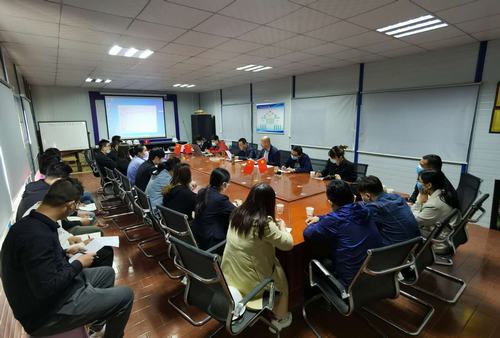 座談交流共提高，凝聚共識促發(fā)展