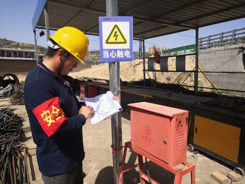 來看看路橋分公司的那些優(yōu)秀員工們