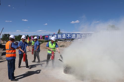 陜煤建設(shè)路橋分公司各項(xiàng)目部開展應(yīng)急演練