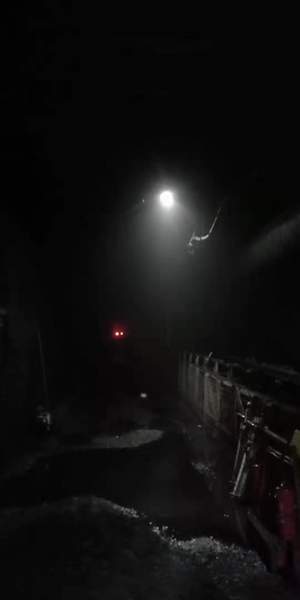 陜煤建設(shè)掘進公司：檸條塔項目部N3-1煤集中回風(fēng)巷掘進工程順利實現(xiàn)精準(zhǔn)貫通