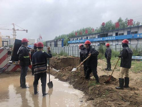 陜煤建設(shè)銅煤公司第一項目部防汛搶險多舉措平安度汛穩(wěn)中行