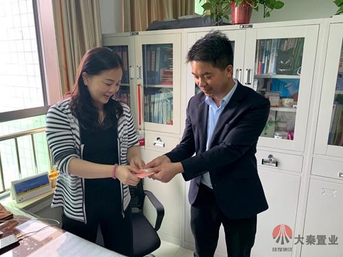 陜煤建設(shè)公司關(guān)愛(ài)員工從點(diǎn)滴做起