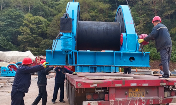 陜煤建設礦建三公司：積極組織施工設備，為新項目開工“保駕護航”