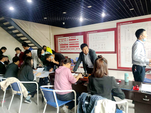 陜煤建設(shè)公司：神南華府項(xiàng)目地下儲(chǔ)物間開售首日告捷