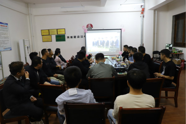 幸福時刻 你我同在