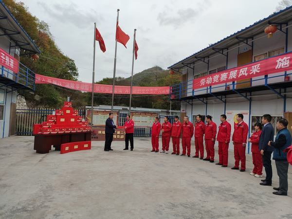 【領(lǐng)導慰問】— 10月6日