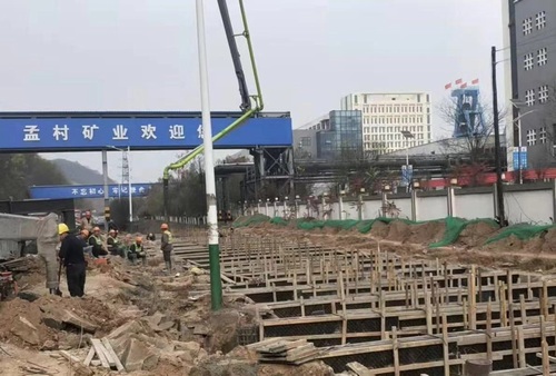 路橋分公司彬長(zhǎng)項(xiàng)目部搶工期掀起冬日大干熱潮