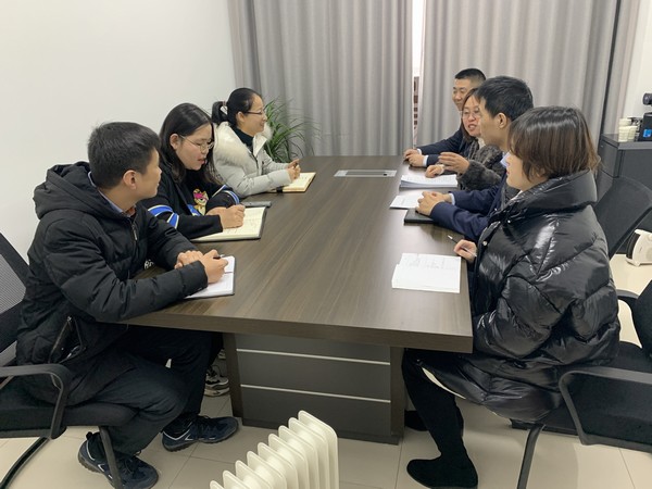 陜煤建設(shè)榆林公司交流學(xué)習(xí)同進(jìn)步、取長(zhǎng)補(bǔ)短共發(fā)展