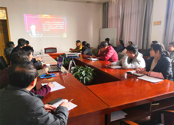 陜煤建設礦建三公司及時開展安全警示教育