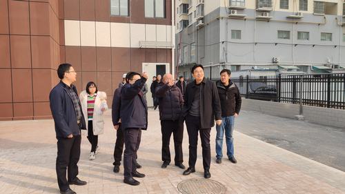 由陜煤建設咸陽分公司承建的西煤機單身樓醫(yī)護養(yǎng)老項目改造工程順利通過竣工驗收