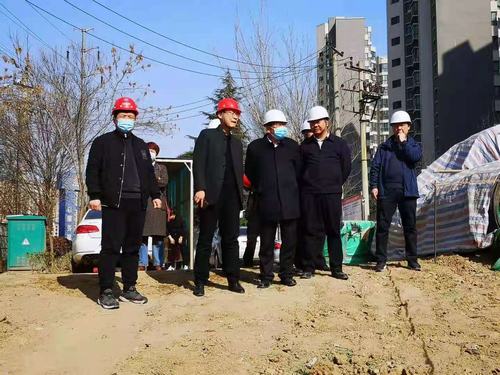 咸陽(yáng)市副市長(zhǎng)王靖蒞臨咸陽(yáng)市城市停車場(chǎng)BOT項(xiàng)目督導(dǎo)檢查工作